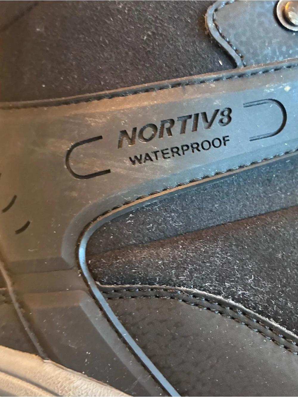 Men's Black Waterproof Norti V8 Hiking Boots